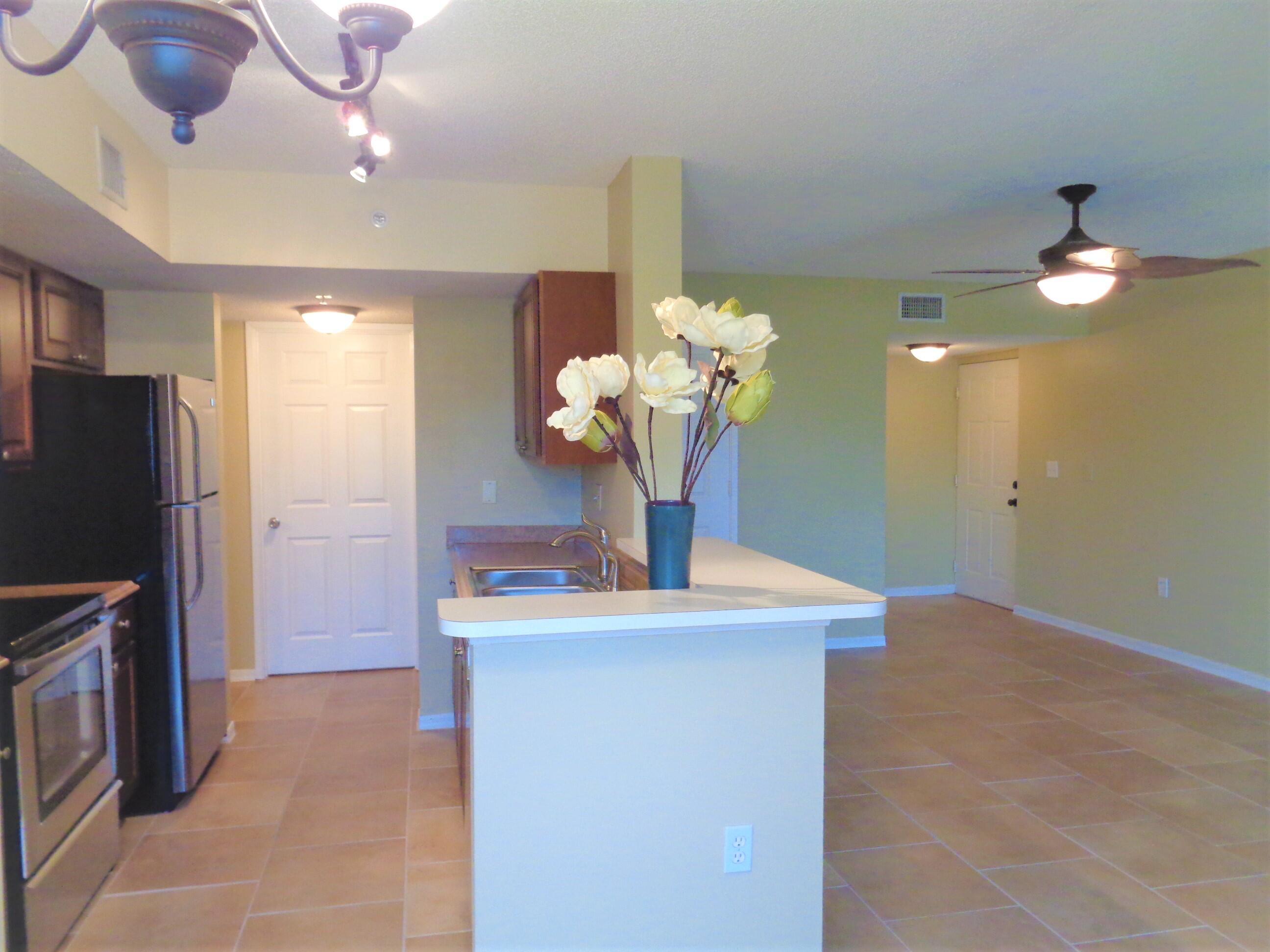 LAGUNA OF VERO BEACH - Residential