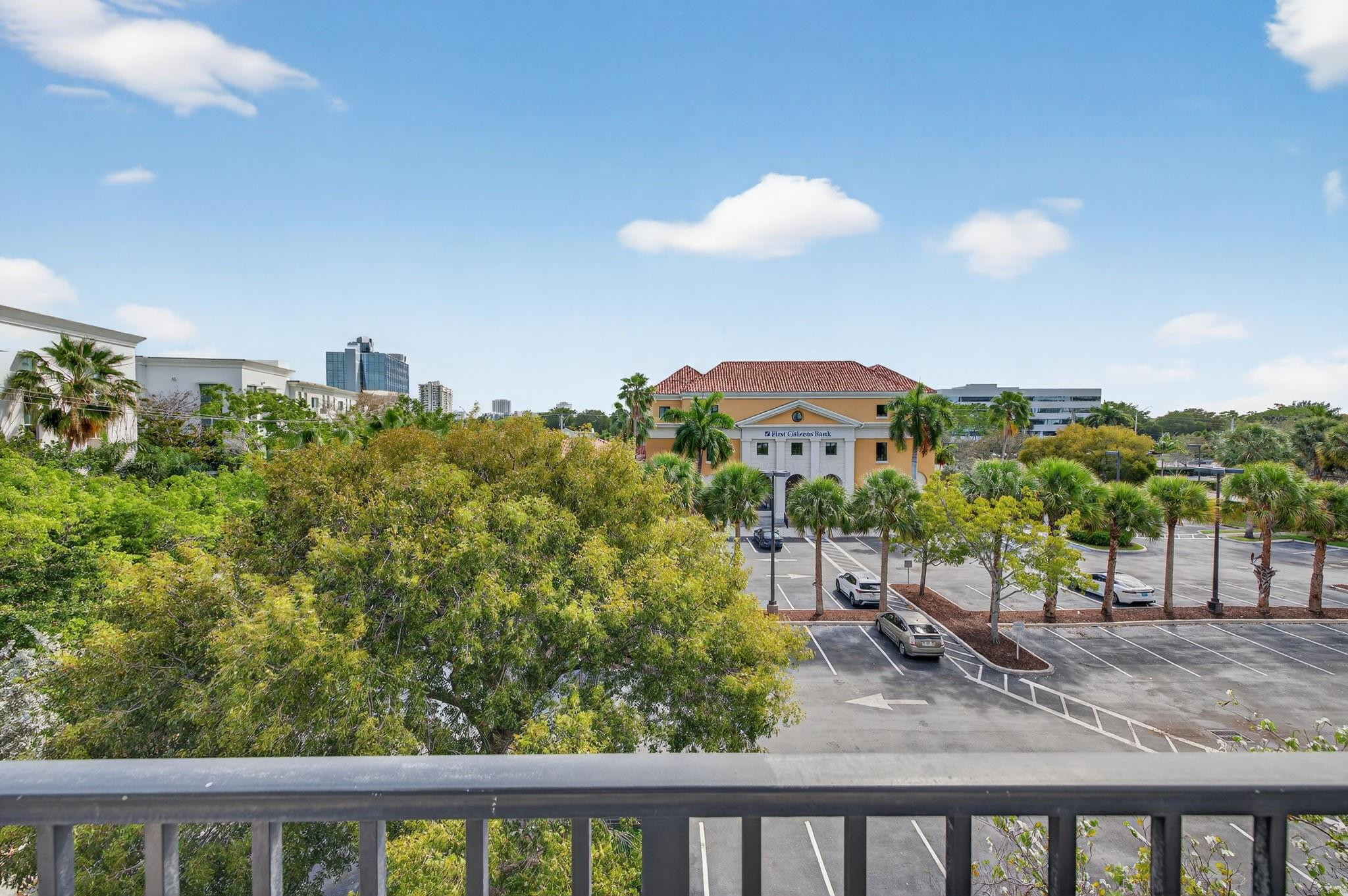 LAUDERDALE ONE CONDO - Residential