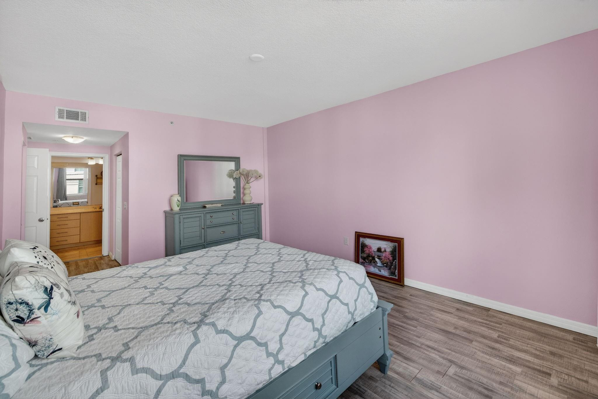 LAUDERDALE ONE CONDO - Residential