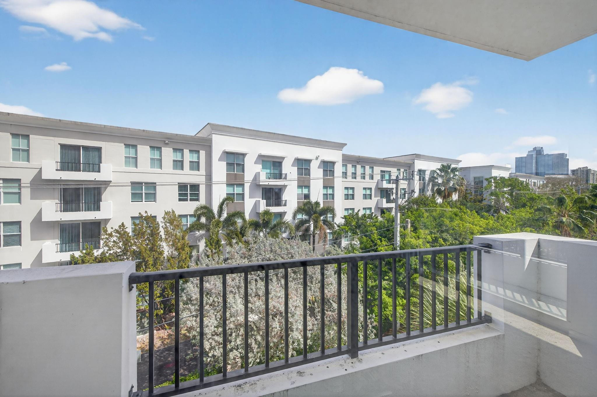 LAUDERDALE ONE CONDO - Residential