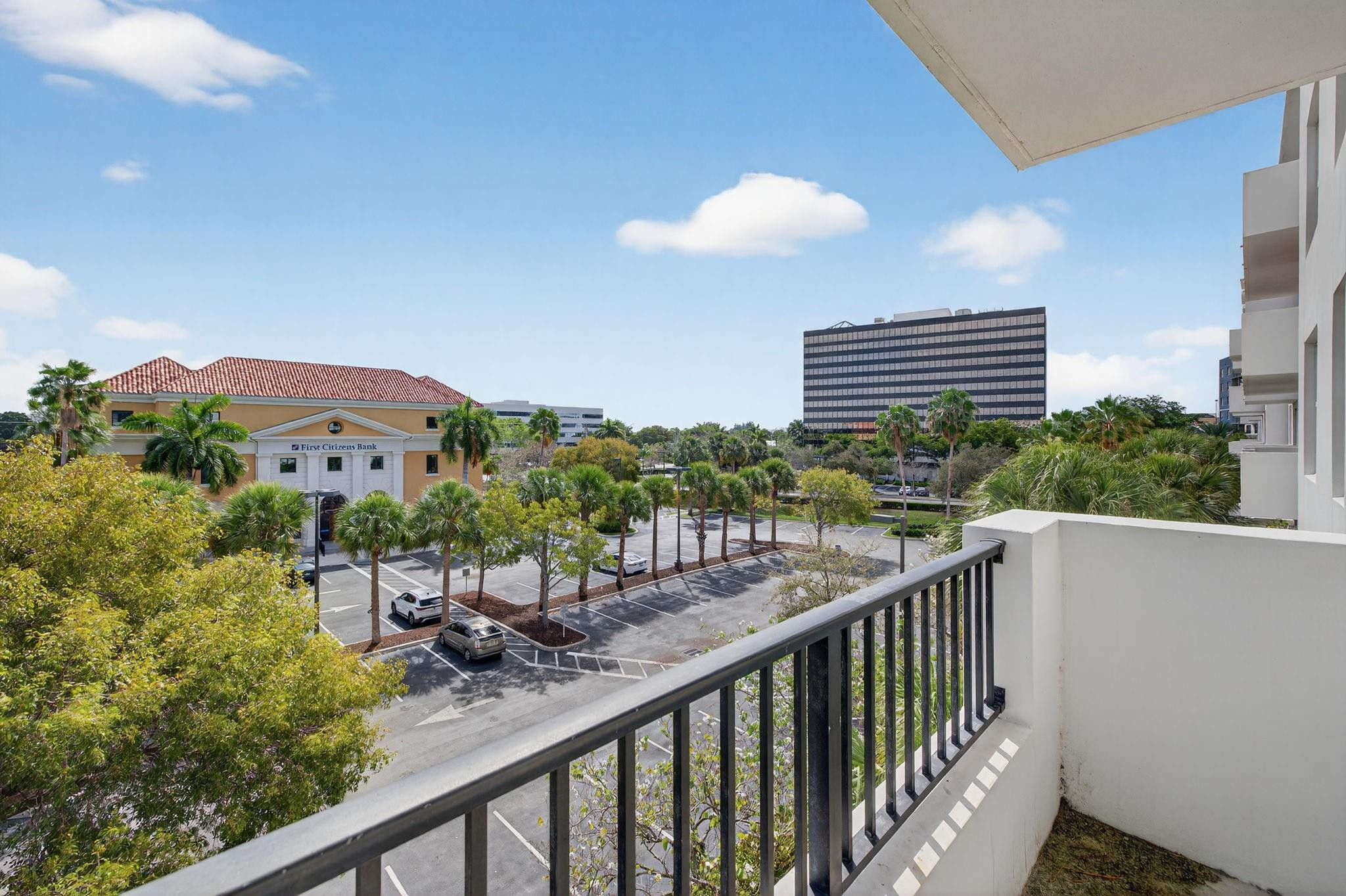 LAUDERDALE ONE CONDO - Residential