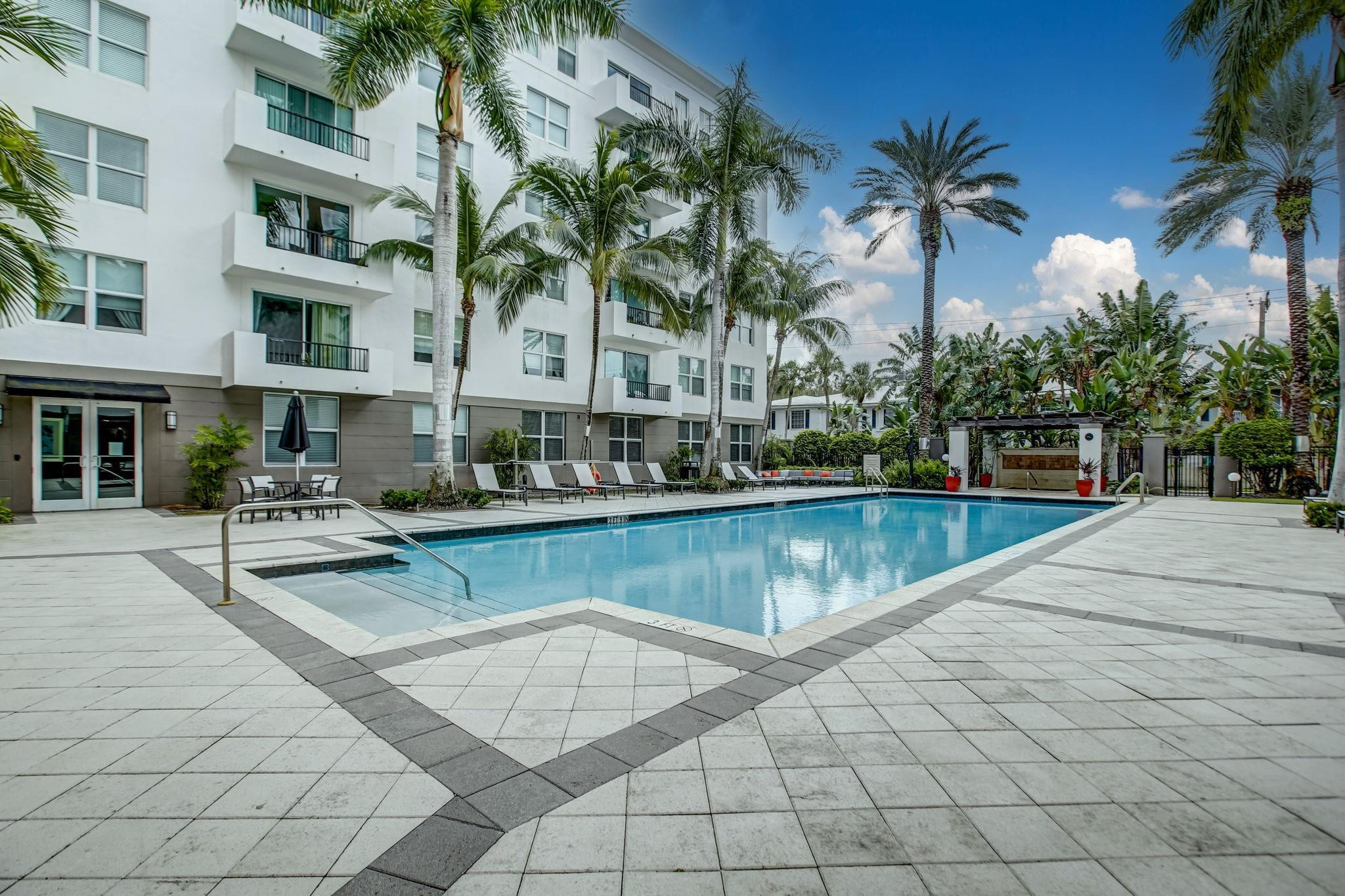 LAUDERDALE ONE CONDO - Residential