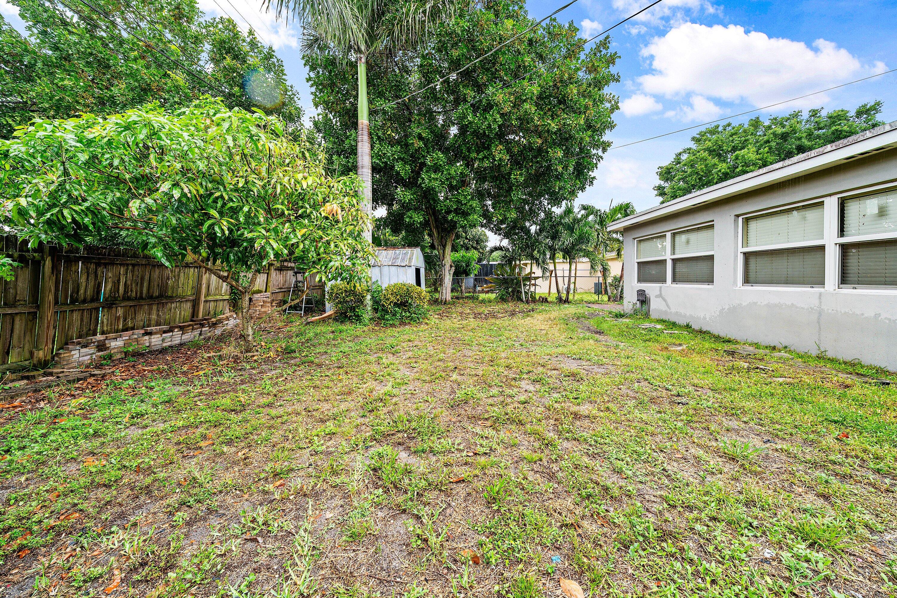 PALM BEACH COLONY SECS 1 AND 2 - Residential