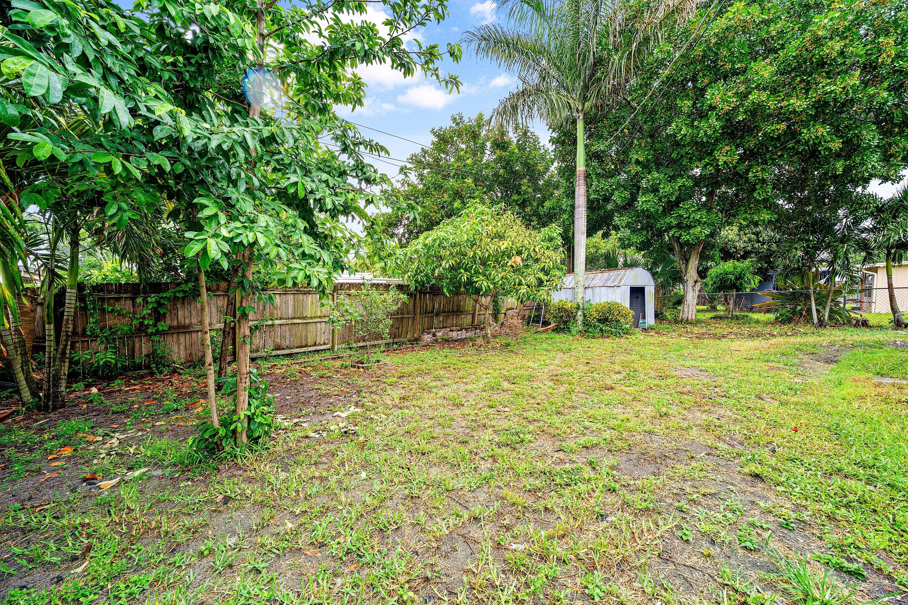 PALM BEACH COLONY SECS 1 AND 2 - Residential