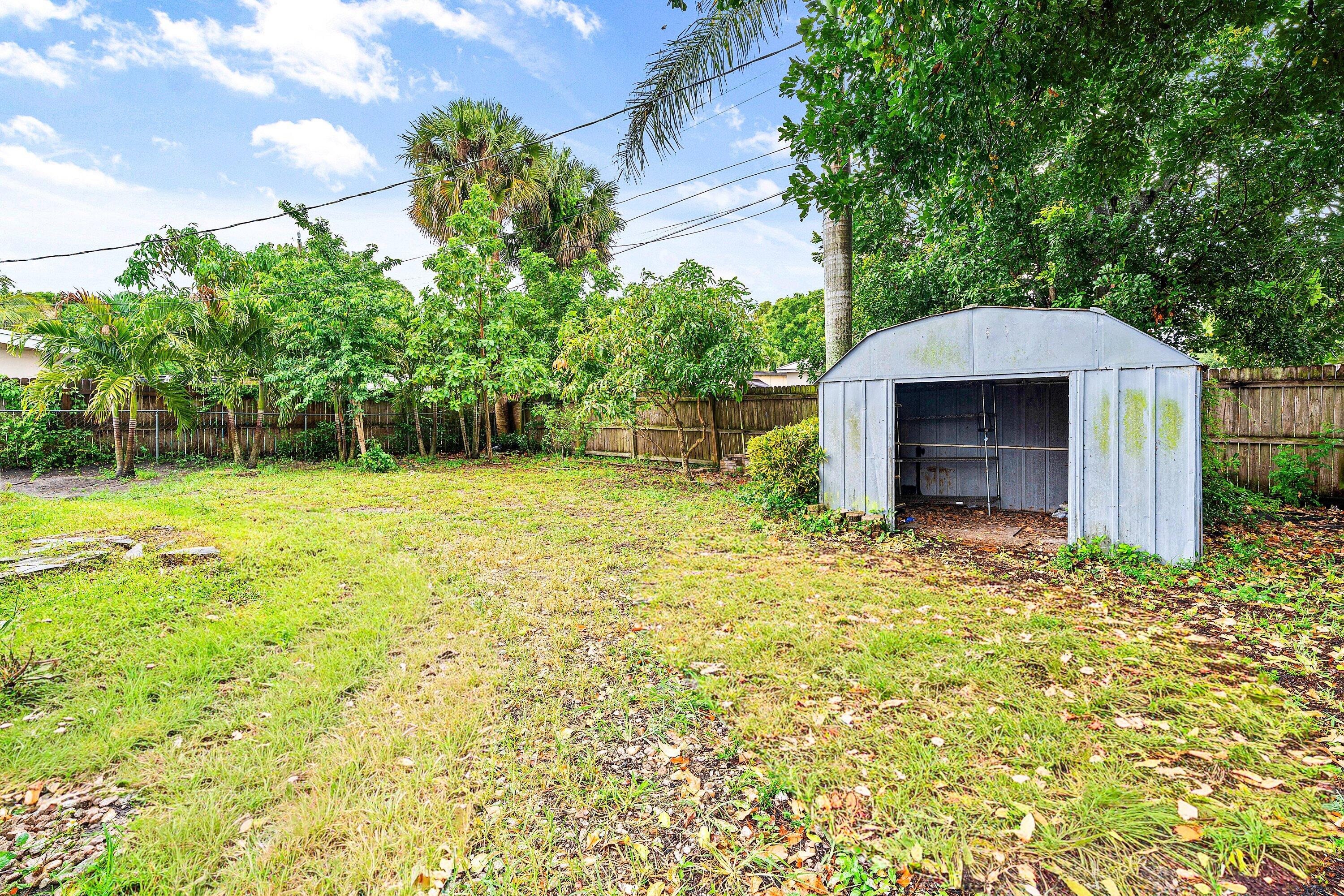 PALM BEACH COLONY SECS 1 AND 2 - Residential
