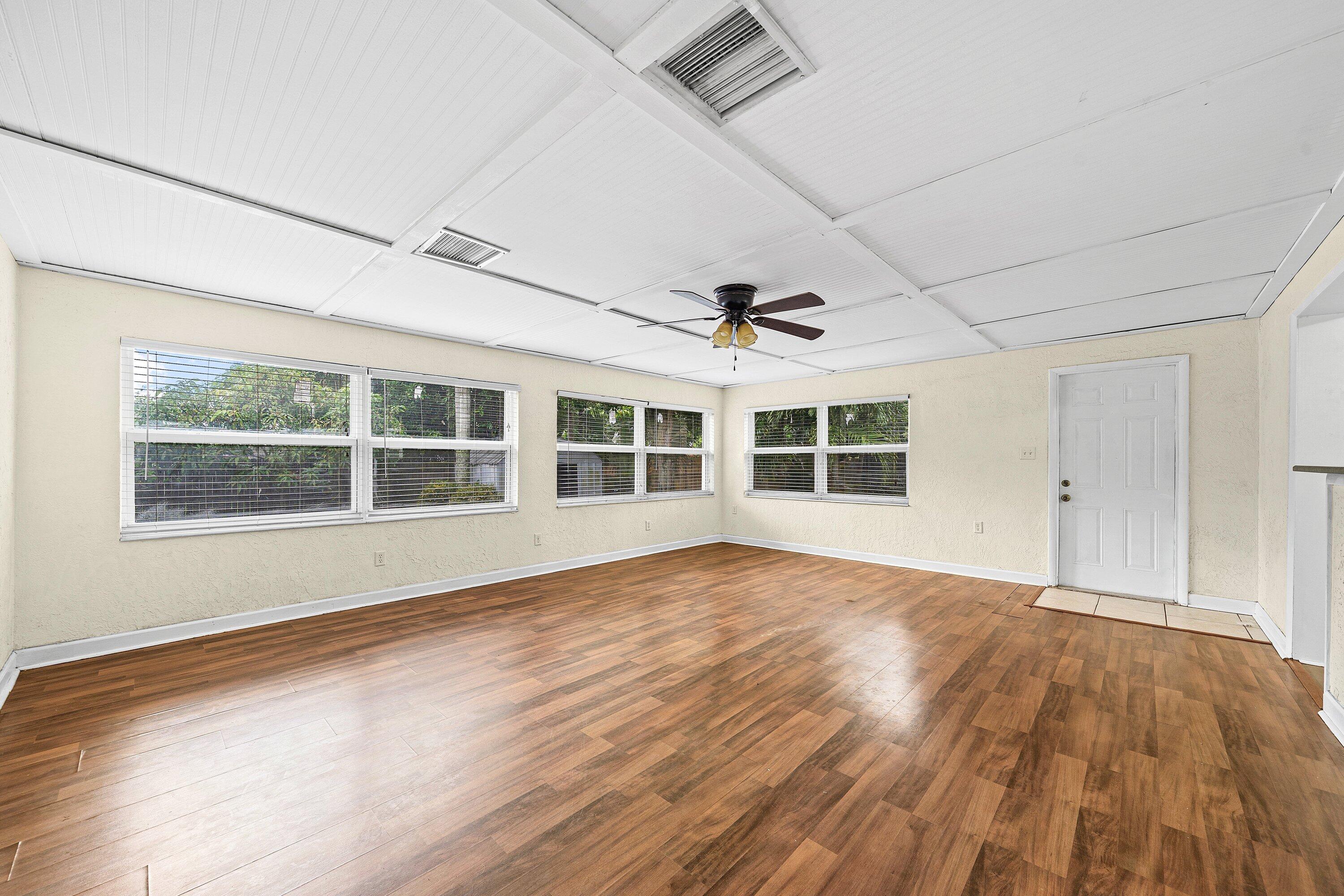 PALM BEACH COLONY SECS 1 AND 2 - Residential