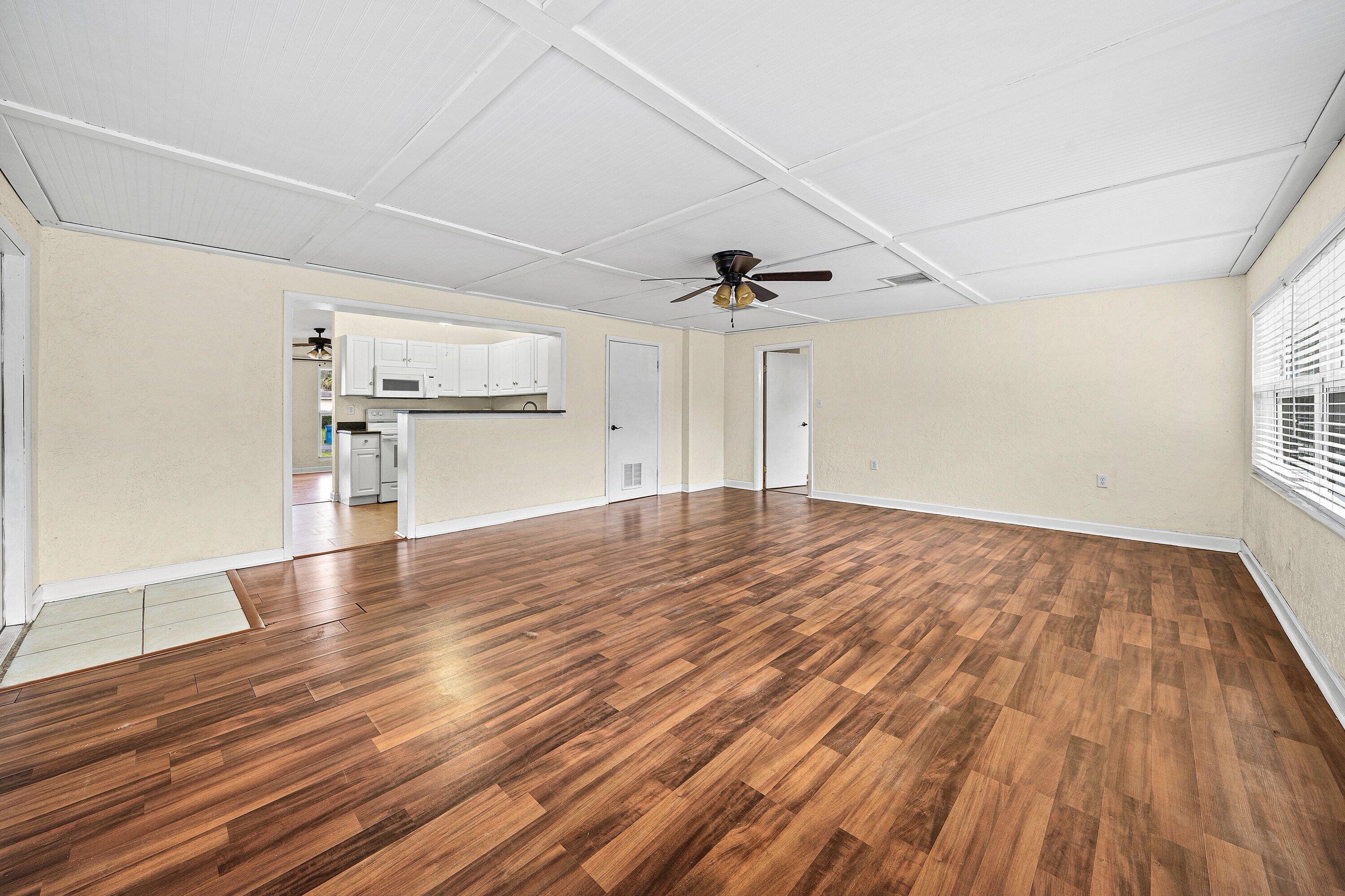 PALM BEACH COLONY SECS 1 AND 2 - Residential