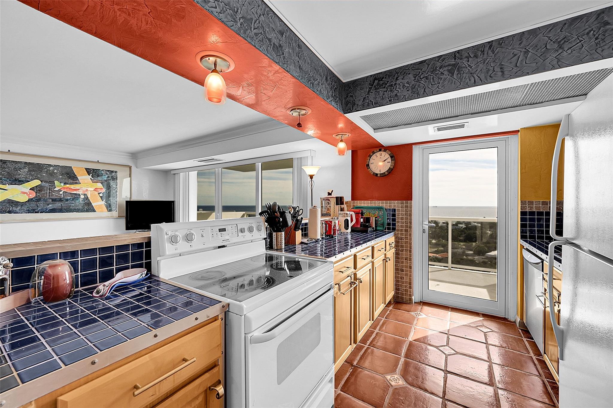 Vantage View - Residential