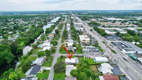 A home in Wilton Manors