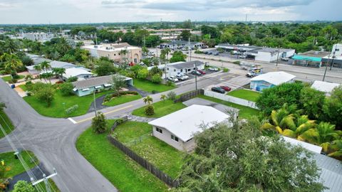 A home in Wilton Manors