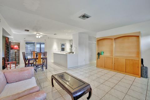 A home in Wilton Manors