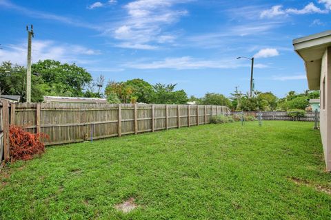 A home in Wilton Manors