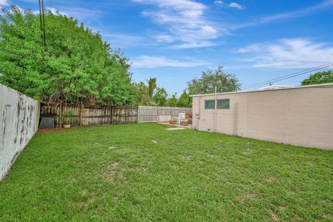 A home in Wilton Manors