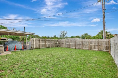 A home in Wilton Manors