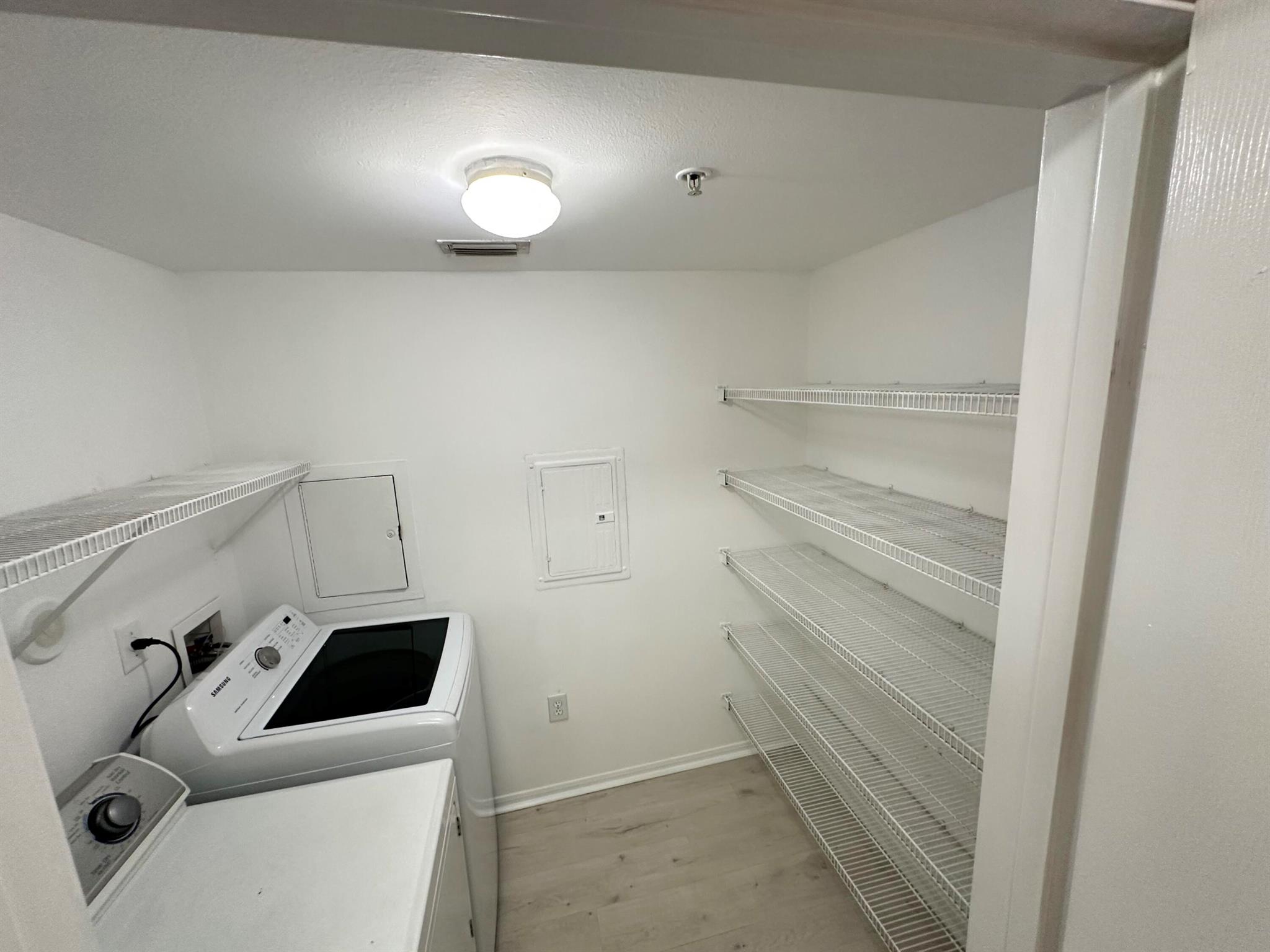 VILLAS AT EMERALD DUNES C - Residential