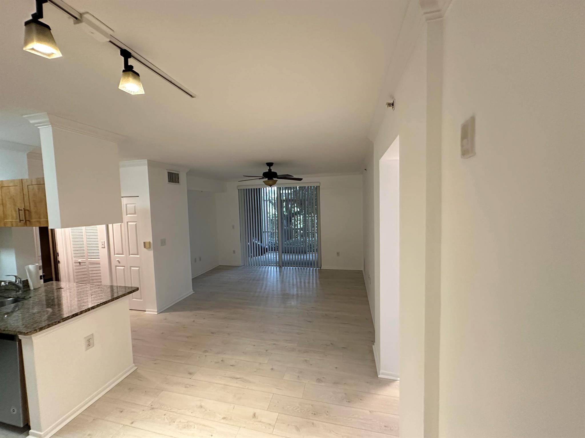 VILLAS AT EMERALD DUNES C - Residential