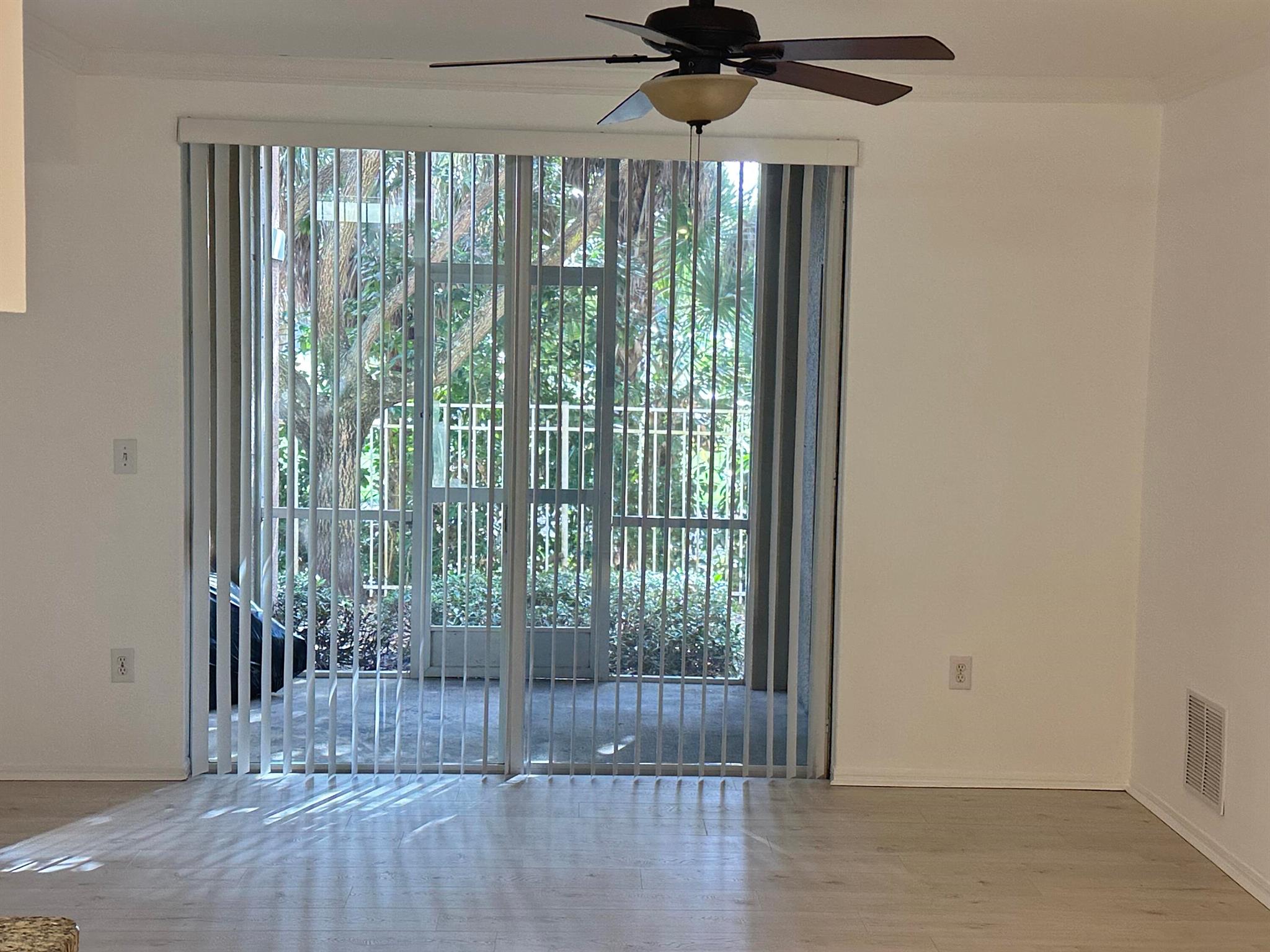 VILLAS AT EMERALD DUNES C - Residential