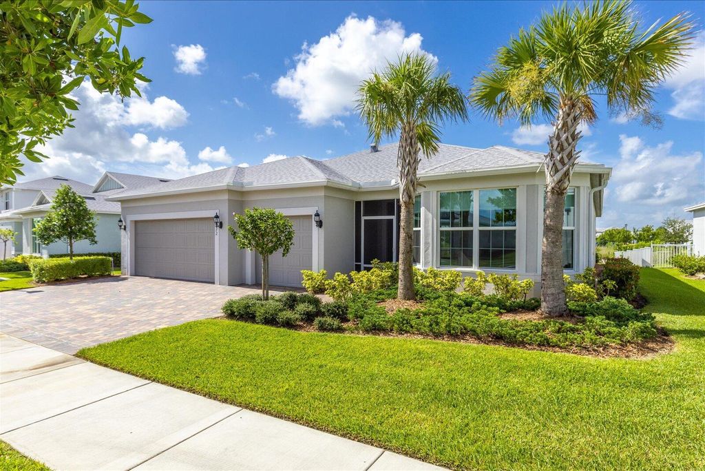 Photo of 10372 SW Green Turtle Lane, Port Saint Lucie, FL 34987 (MLS # R11108988)