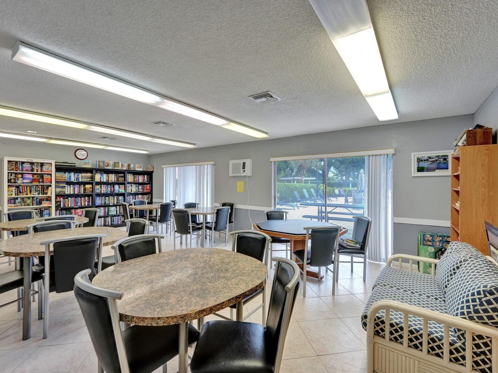 Oriole Gardens Three - Residential