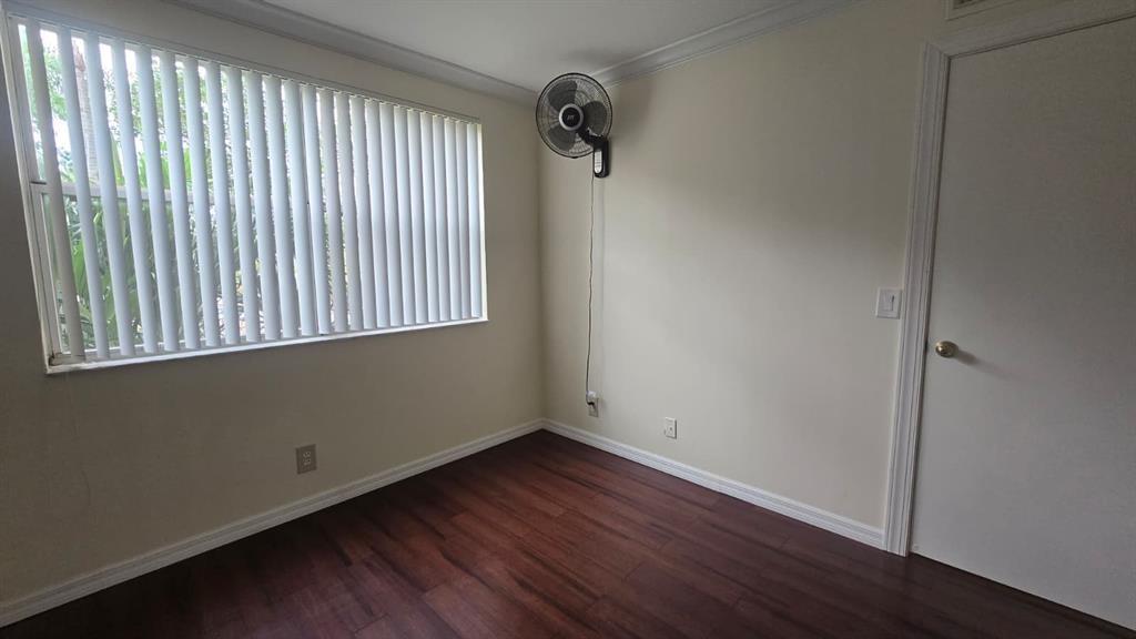 EDGEWATER CONDO - Residential