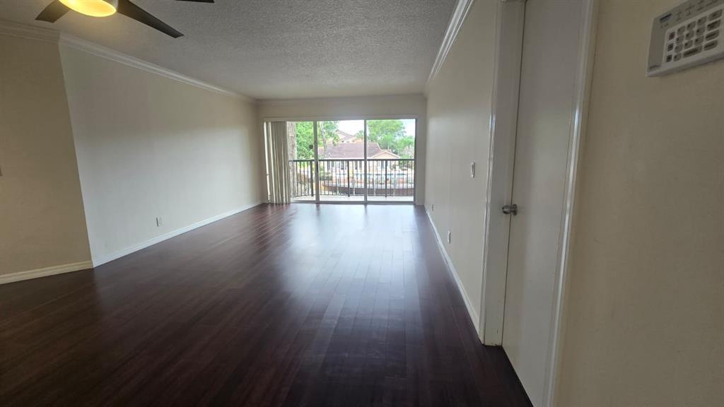 *****RESORT STYLE LIVING***** TOTALLY UPDATED AND UPGRADED 3 BEDROOM 2 BATH CONDO IN A GATED COMMUNITY LOCATED ON THE SECOND FLOOR GREAT FOR SECURITY AND PRIVACY, NEW KITCHEN AND APPLIANCES,FULL SIZE WASHER,DRYER. WITH A BEAUTIFUL WATER AND POOL AREA VIEW, AMMENITIES INCLUDE POOL,CLUBHOUSE, GYM, TENNIS COURT, BARBEQUE AND PICNIC AREA,PET FRIENDLY. CLOSE TO SHOPPING AND RESTAURANTS WITH EASY ACCESS TO SAWGRASS EXPRESSWAY.
 ALSO FOR RENT AT 2500.00 PER MONTH