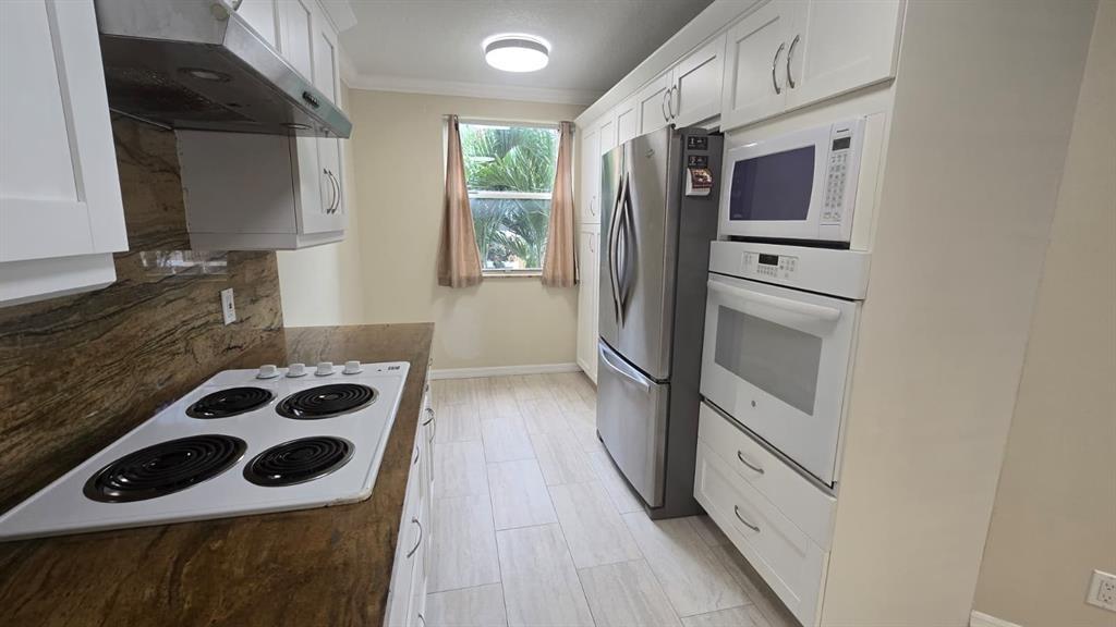 EDGEWATER CONDO - Residential