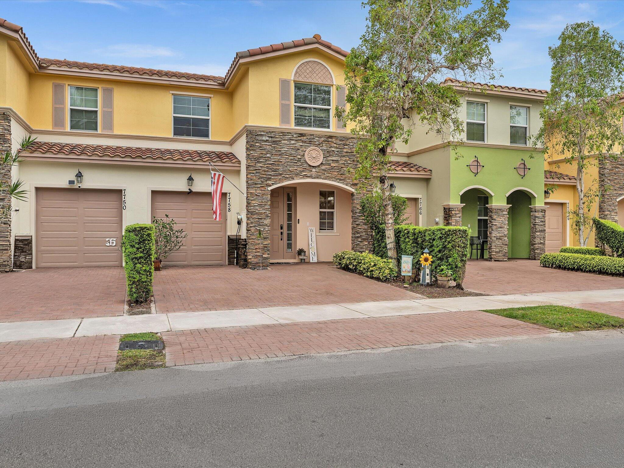 7758 SW 52nd Place 7758