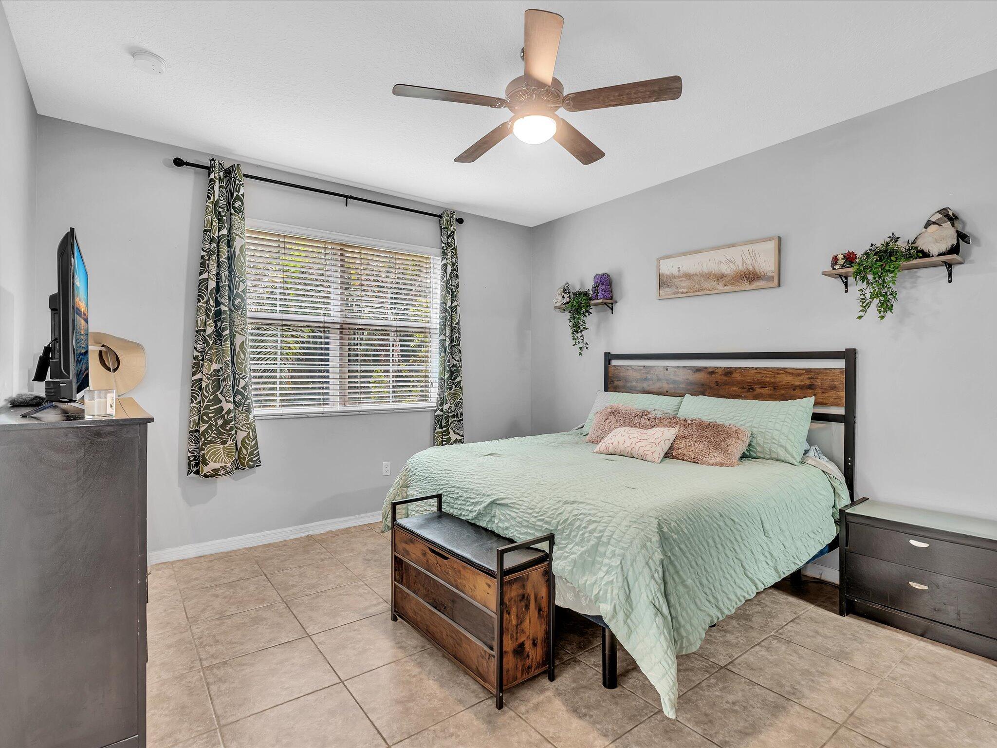 Belle Tara - Residential