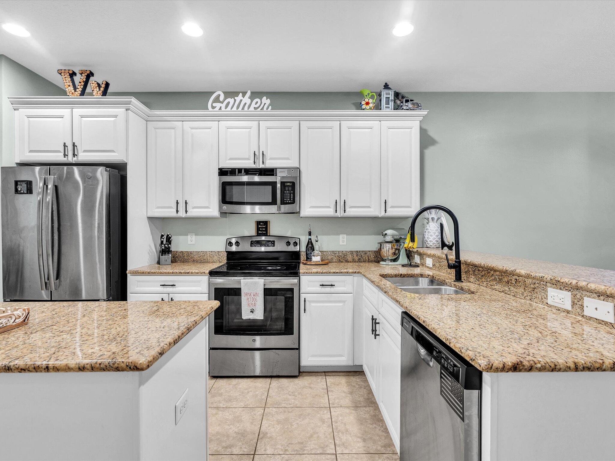 Belle Tara - Residential