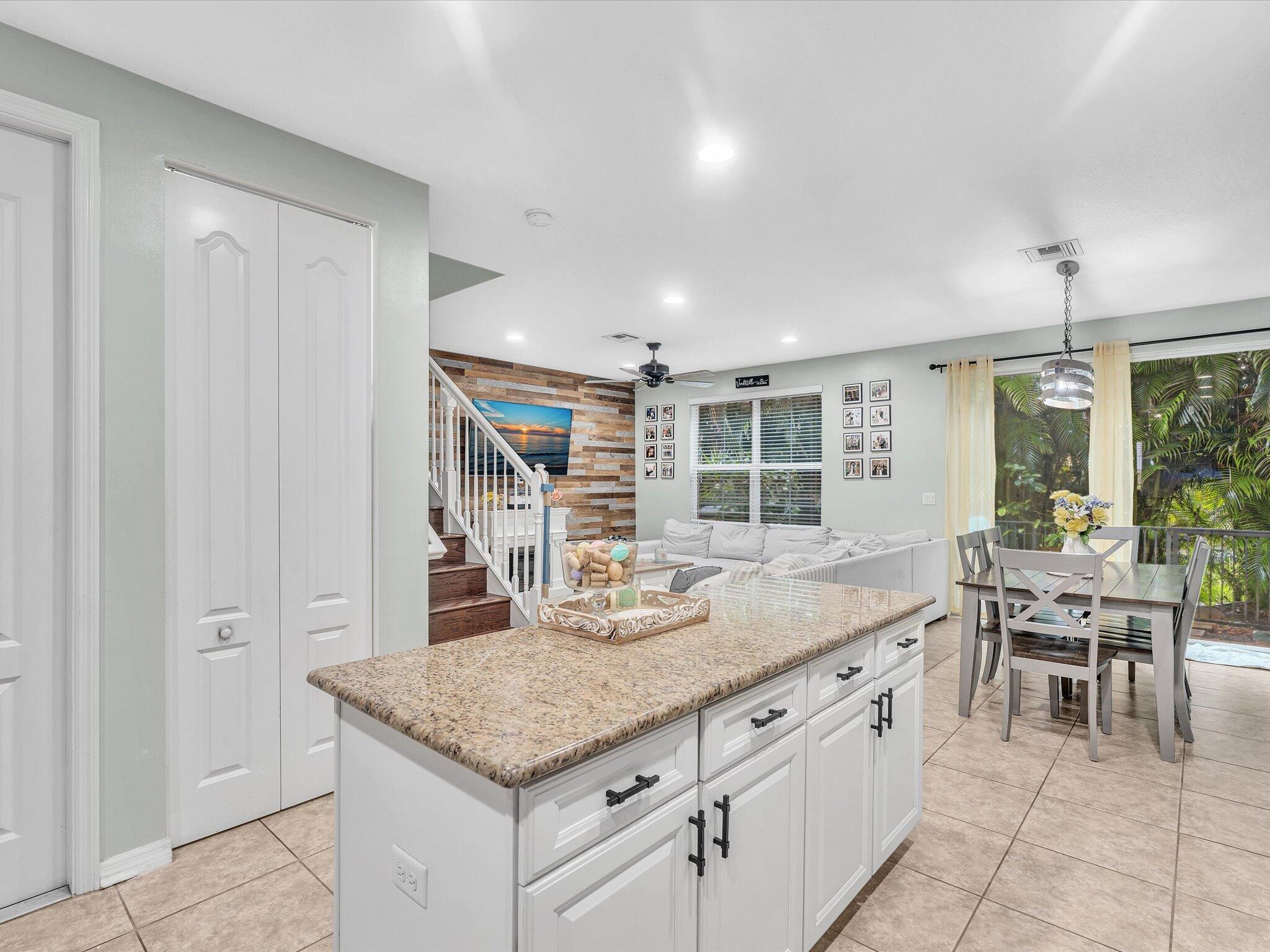 Belle Tara - Residential