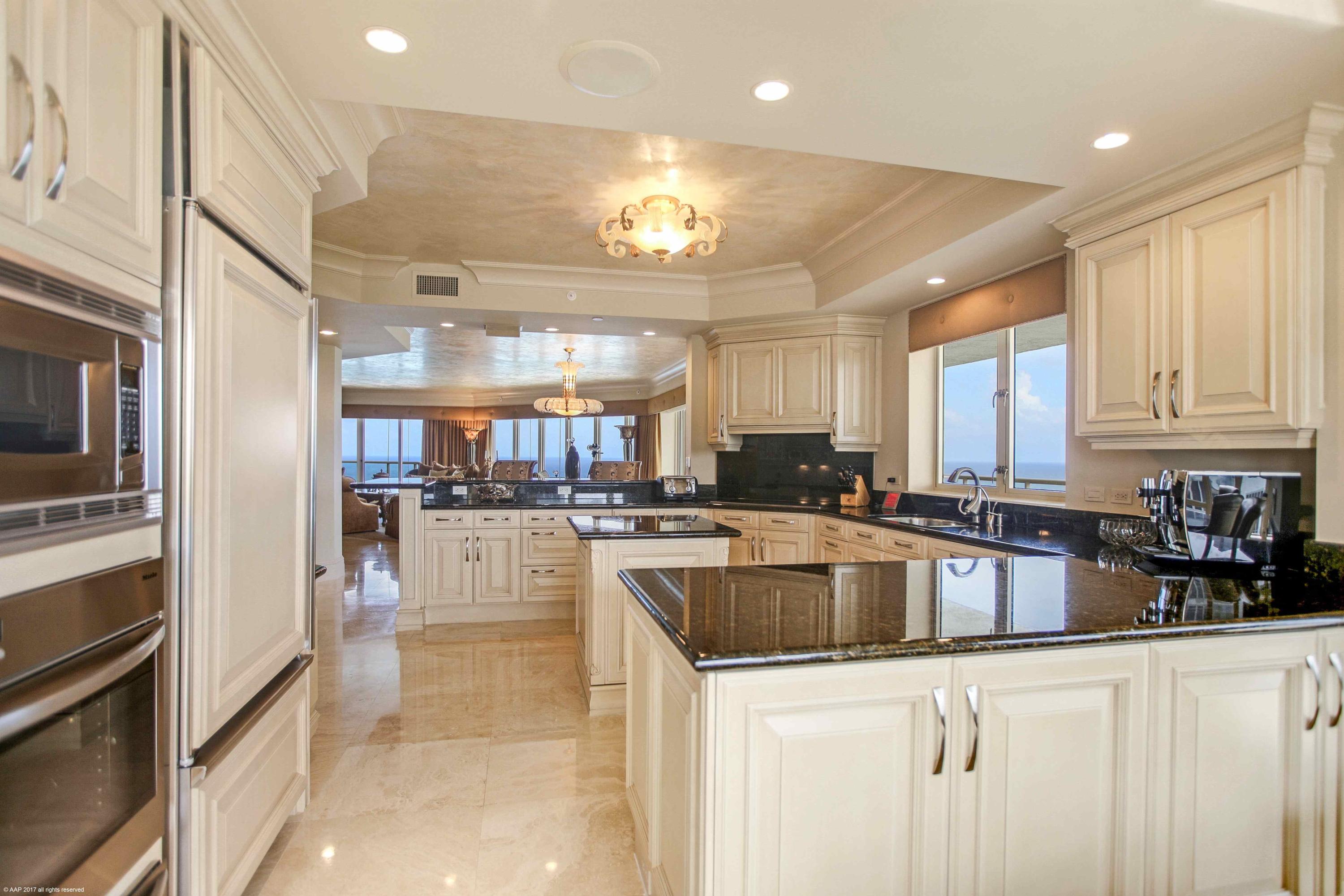 OASIS SINGER ISLAND CONDO - Residential