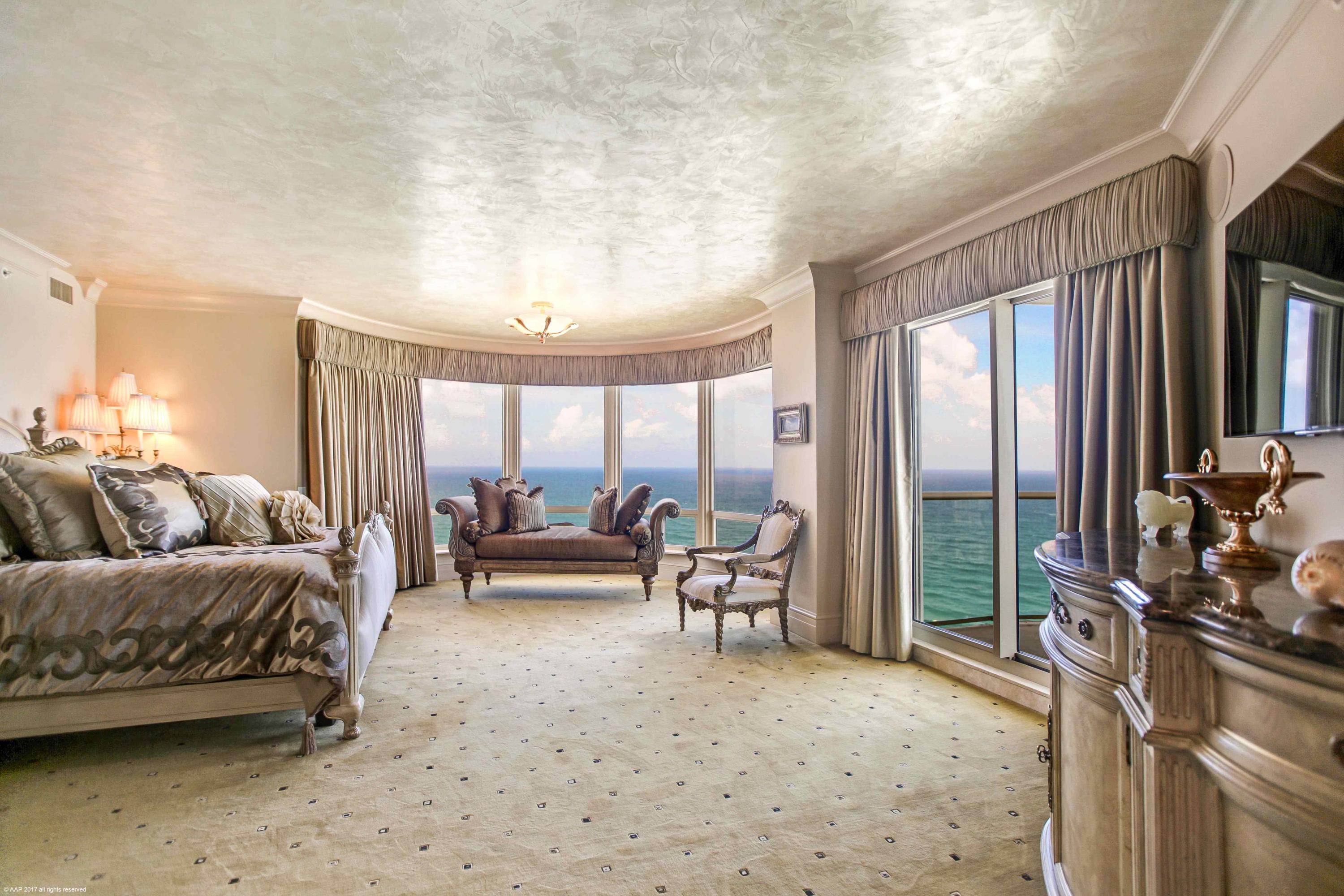 OASIS SINGER ISLAND CONDO - Residential