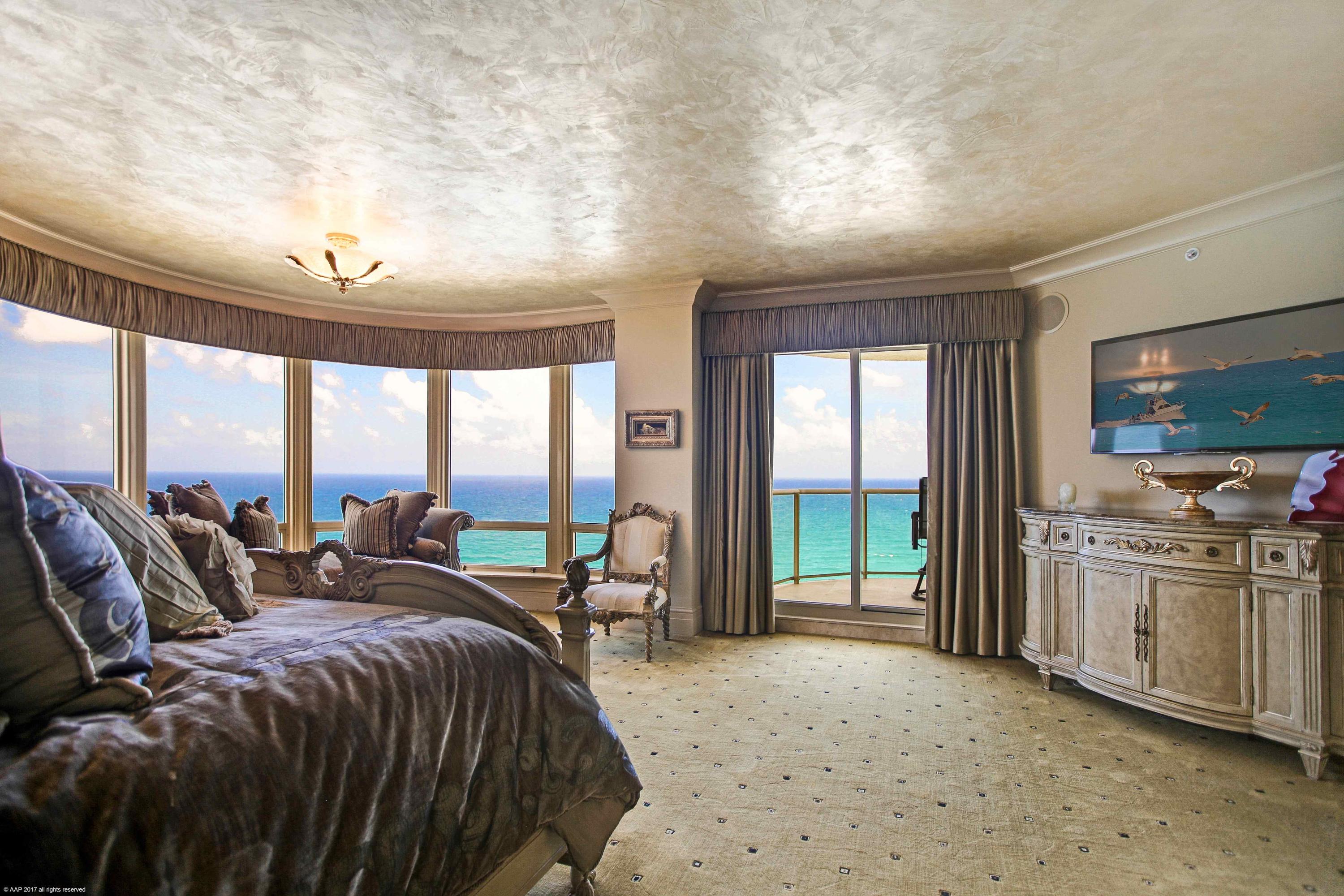 OASIS SINGER ISLAND CONDO - Residential