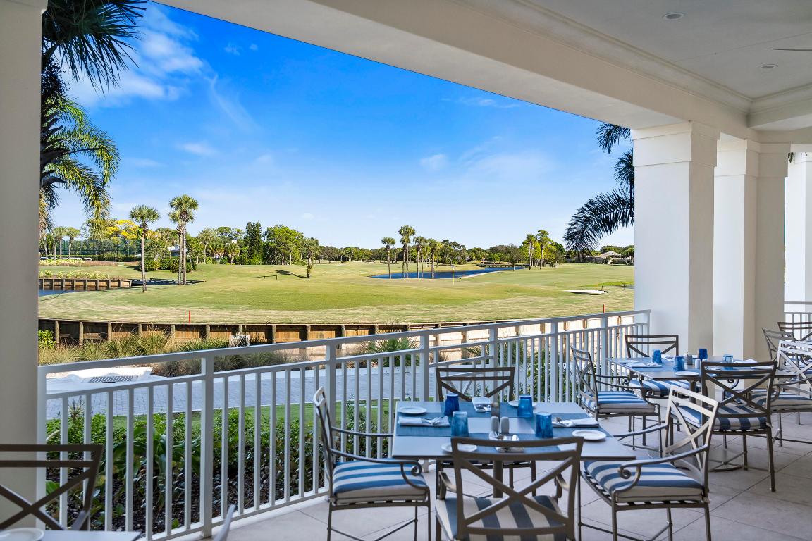 MARINER SANDS COUNTRY CLUB - Residential