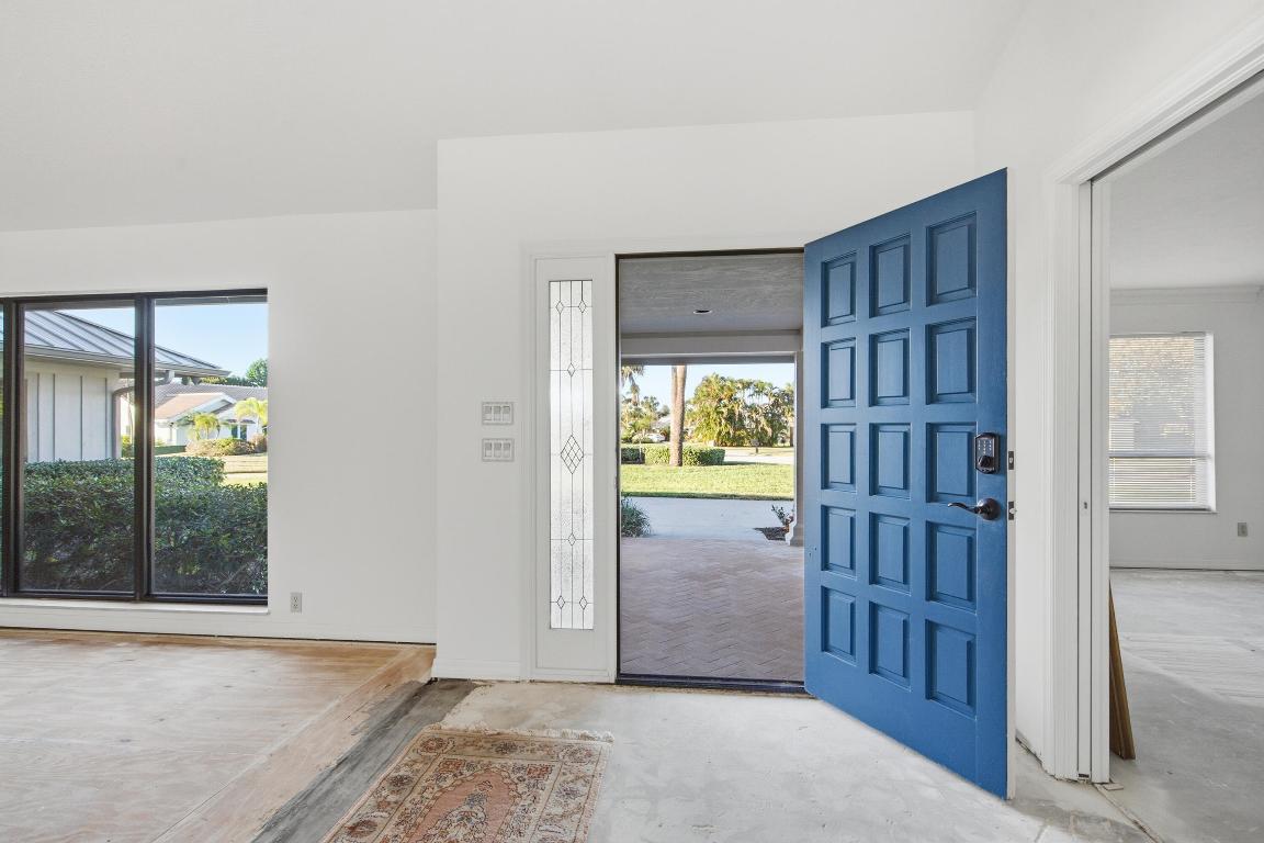 MARINER SANDS COUNTRY CLUB - Residential