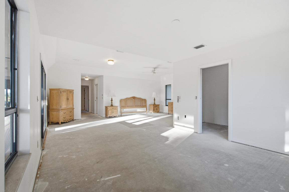 MARINER SANDS COUNTRY CLUB - Residential