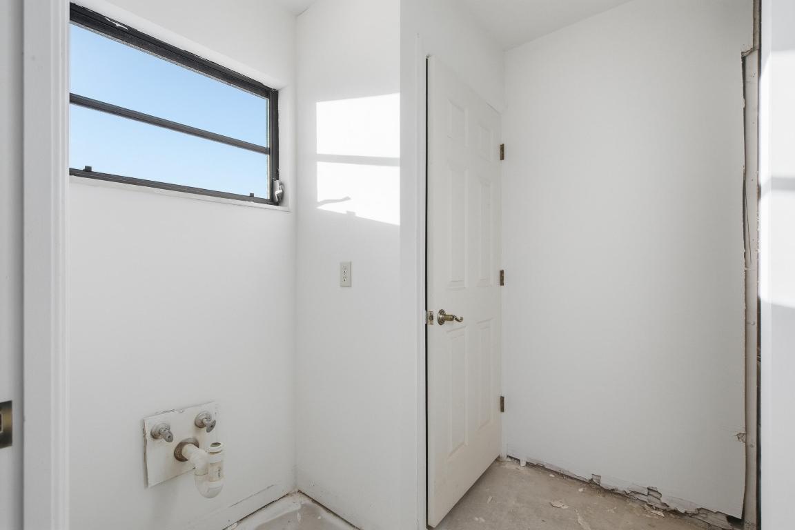 MARINER SANDS COUNTRY CLUB - Residential