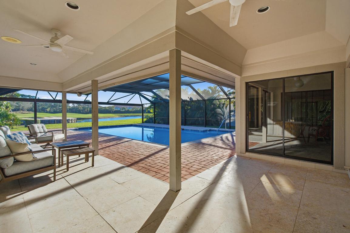 MARINER SANDS COUNTRY CLUB - Residential