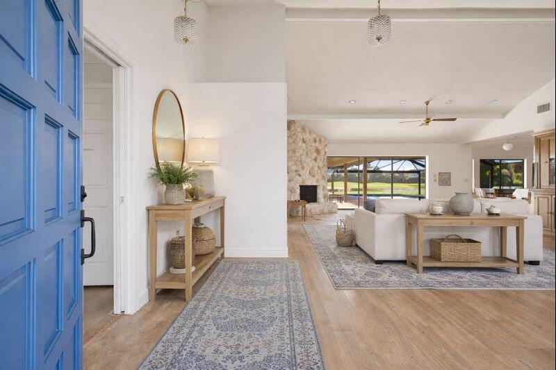 MARINER SANDS COUNTRY CLUB - Residential