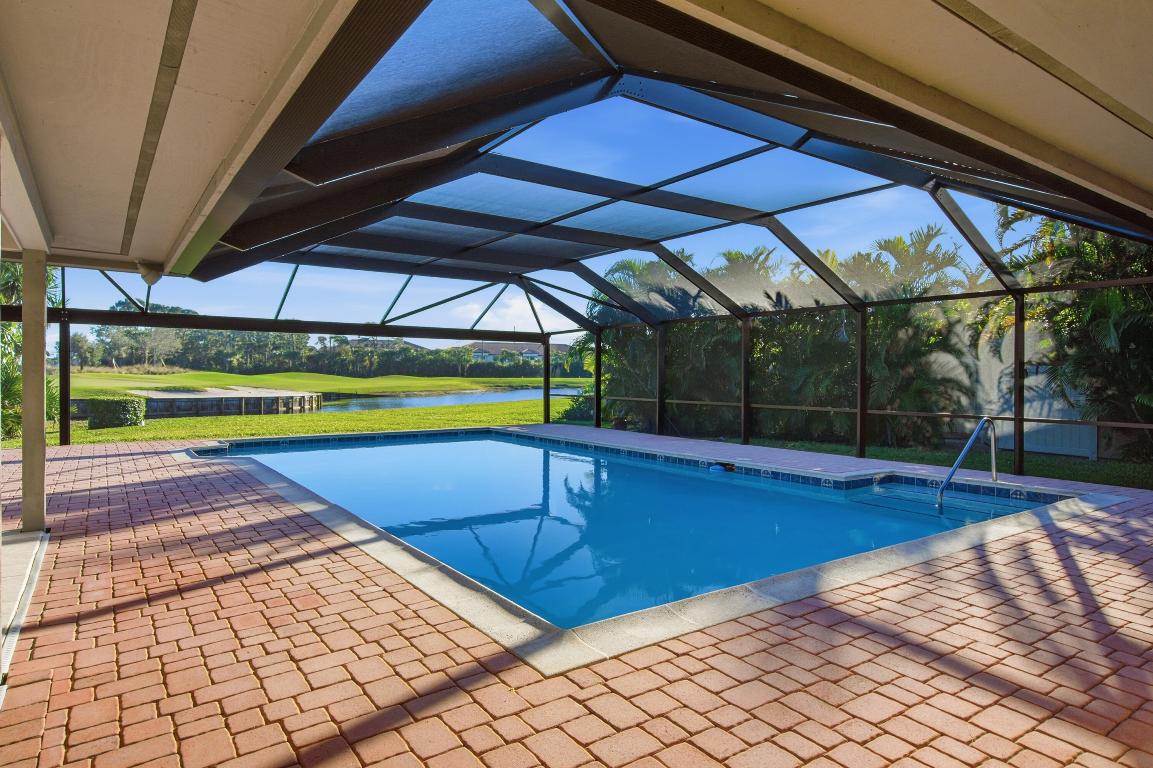 MARINER SANDS COUNTRY CLUB - Residential