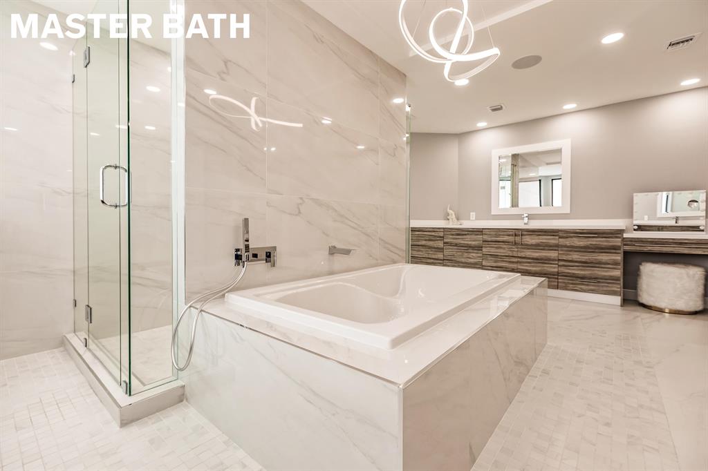 ISLAND AT BOCA WEST - Residential