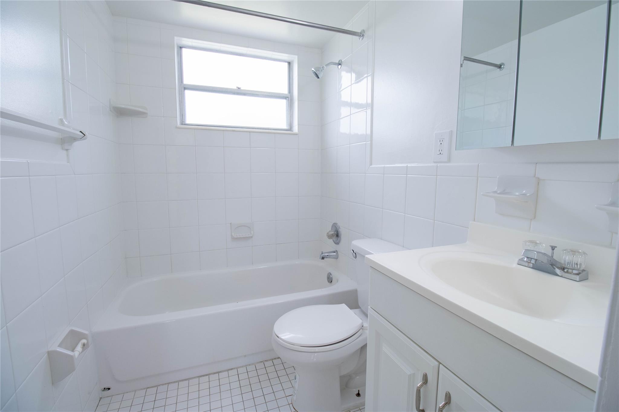 Sailboat Bend - Residential Lease