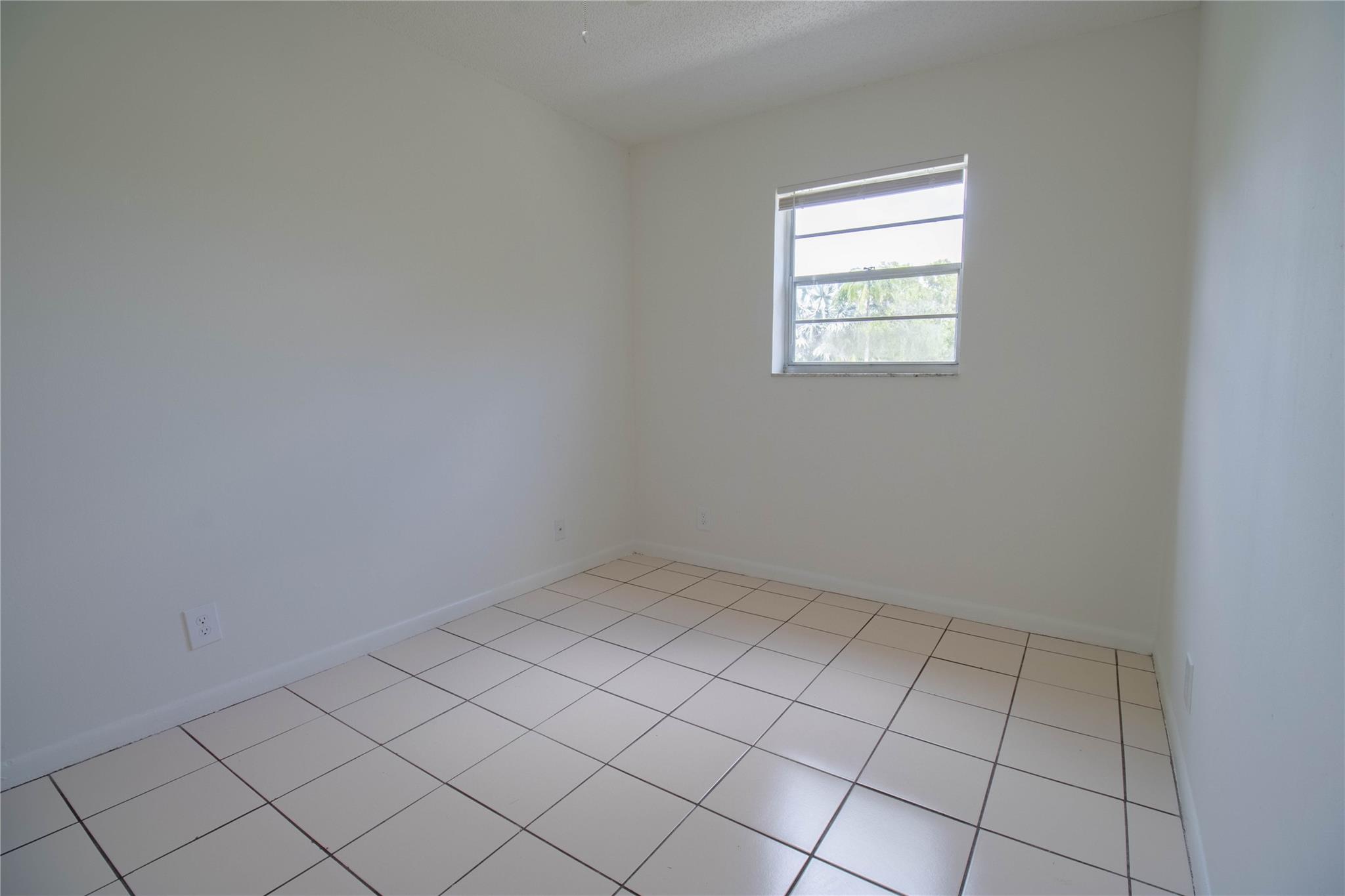 Sailboat Bend - Residential Lease