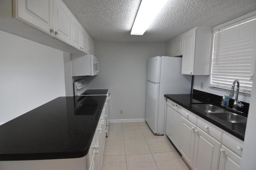 Photo of 6300 La Costa Drive #A, Boca Raton, FL 33433 (MLS # R11117106)