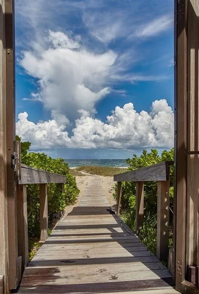 HAMPTON BEACH CLUB - Residential