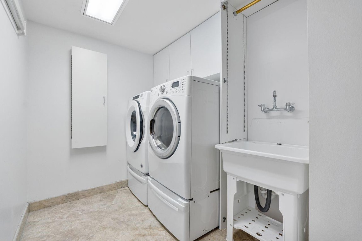 HAMPTON BEACH CLUB - Residential