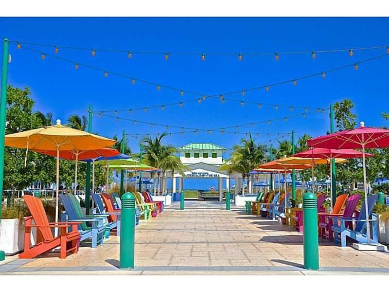 HAMPTON BEACH CLUB - Residential