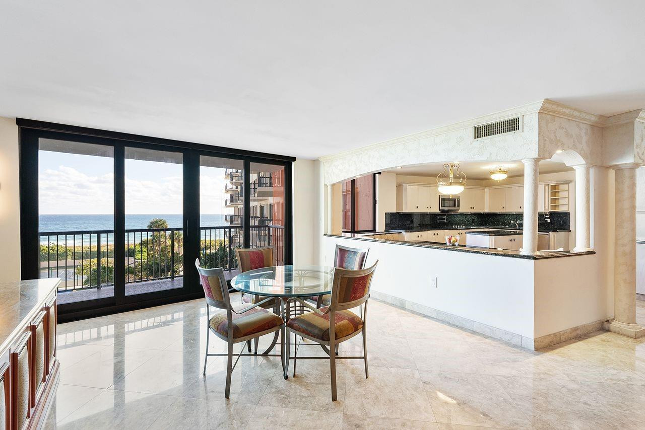 HAMPTON BEACH CLUB - Residential