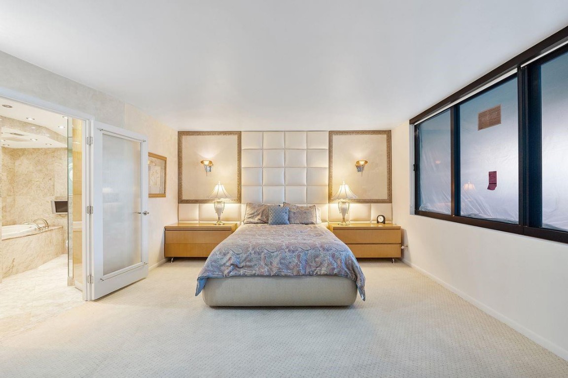 HAMPTON BEACH CLUB - Residential