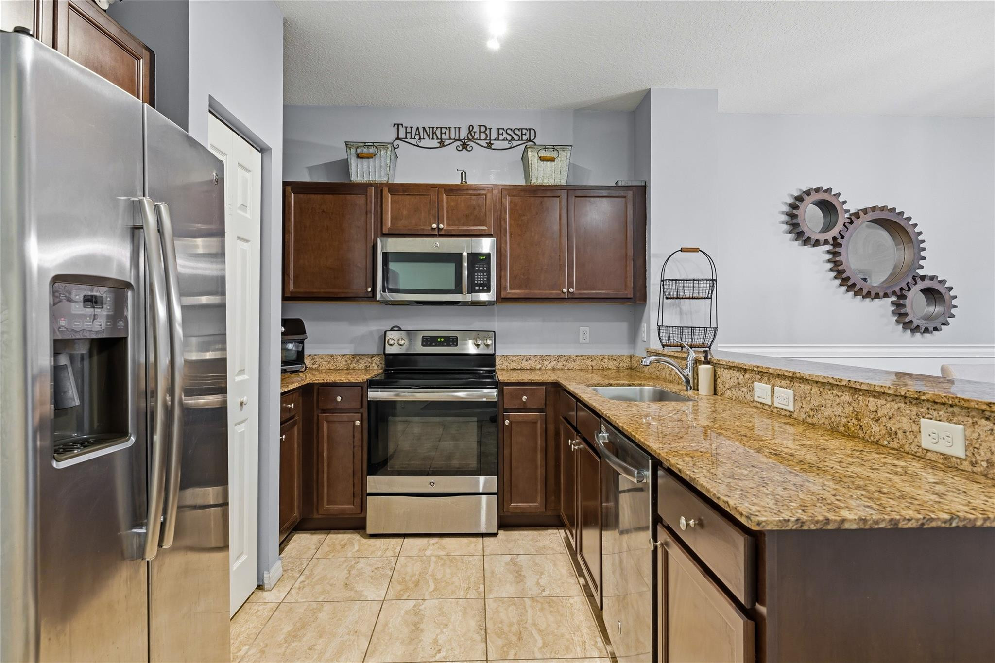 Mediterania - Residential